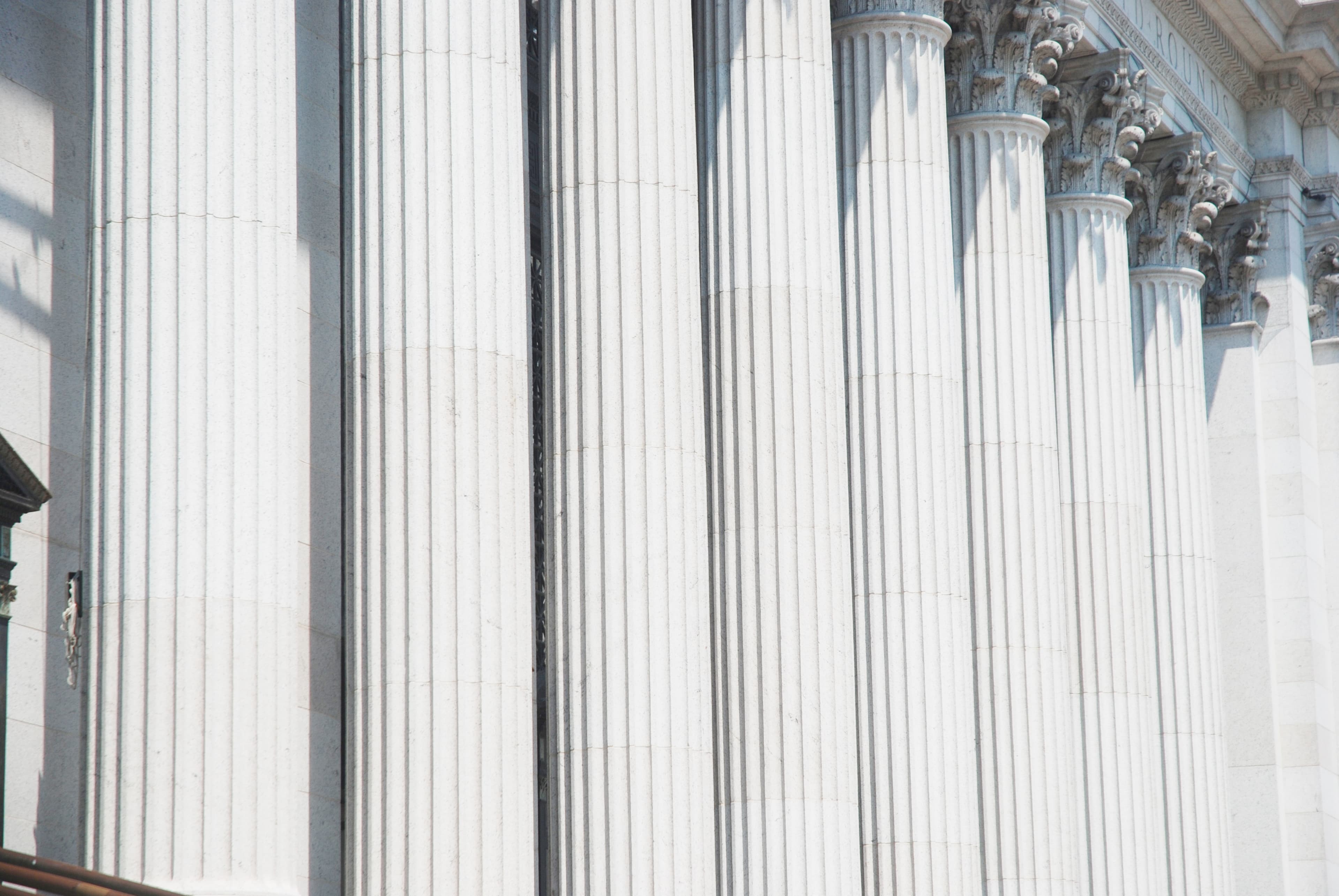 Federal Court temporarily halts FMCSA’s non-domiciled CDL rule